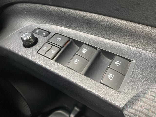 Toyota SIENTA 2017 6974214-9