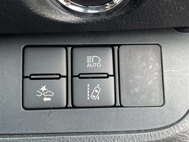 Toyota SIENTA 2015 6974224-1