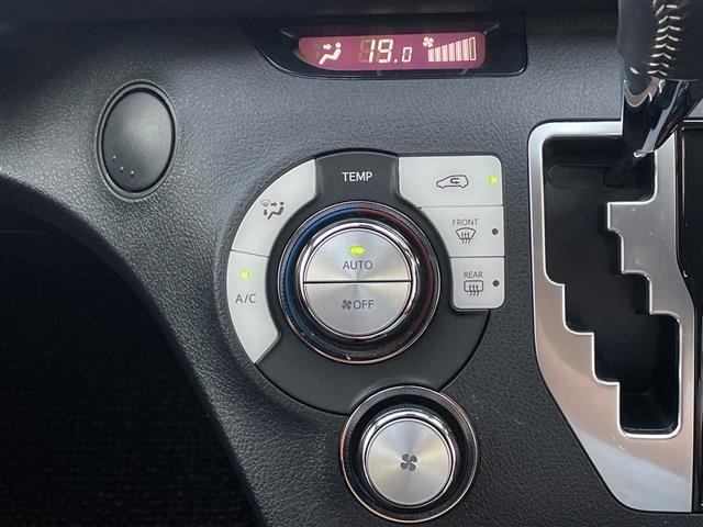 Toyota SIENTA 2015 6974224-5