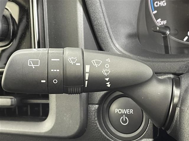 Toyota SIENTA 2025 6974237-10