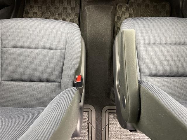 Toyota SIENTA 2016 6974278-1