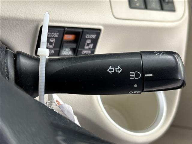 Toyota SIENTA 2016 6974344-9