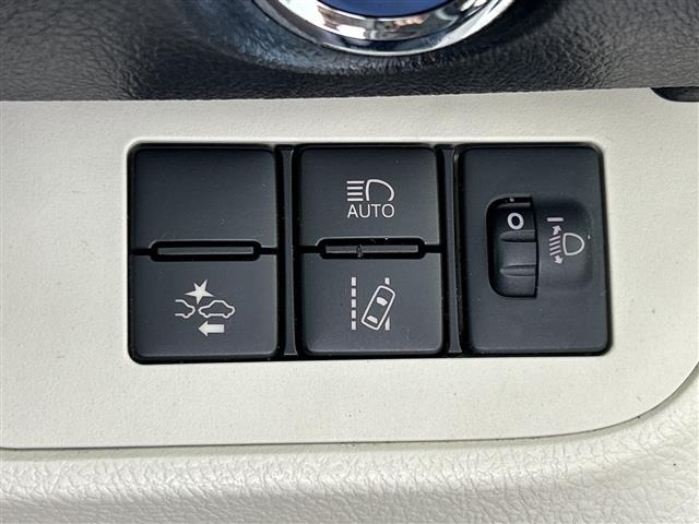 Toyota SIENTA 2017 6974345-8