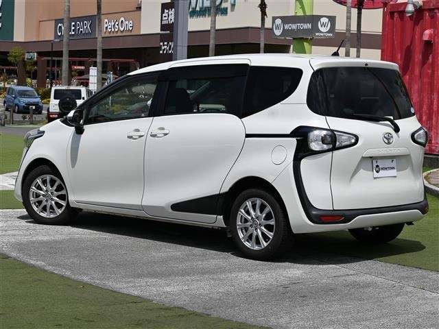 Toyota SIENTA 2015 6974378-14