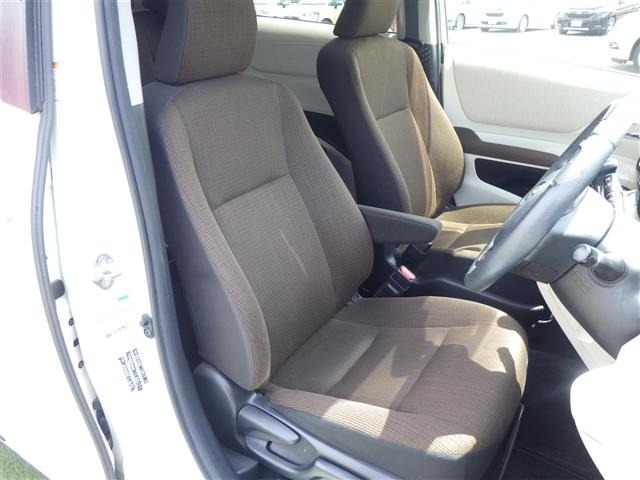 Toyota SIENTA 2015 6974378-2
