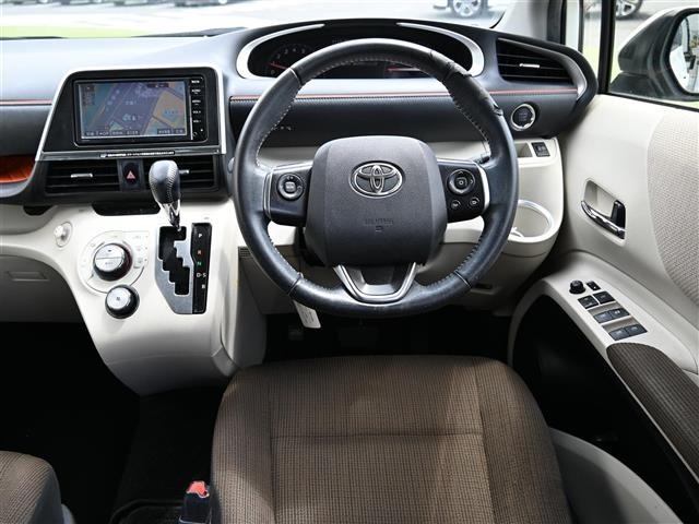 Toyota SIENTA 2015 6974378-20