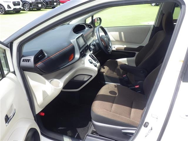 Toyota SIENTA 2015 6974378-21