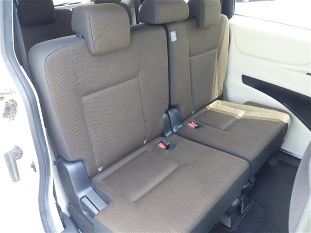 Toyota SIENTA 2015 6974378-4