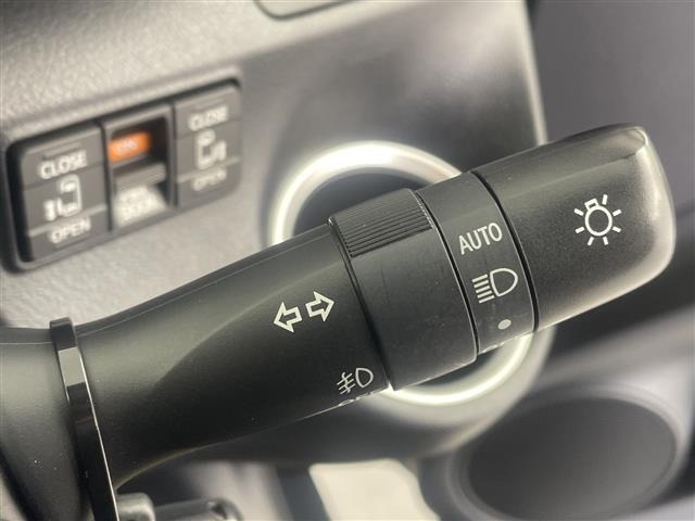 Toyota SIENTA 2019 6974389-10