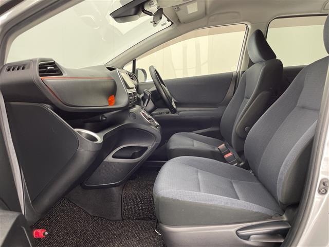 Toyota SIENTA 2017 6974401-4