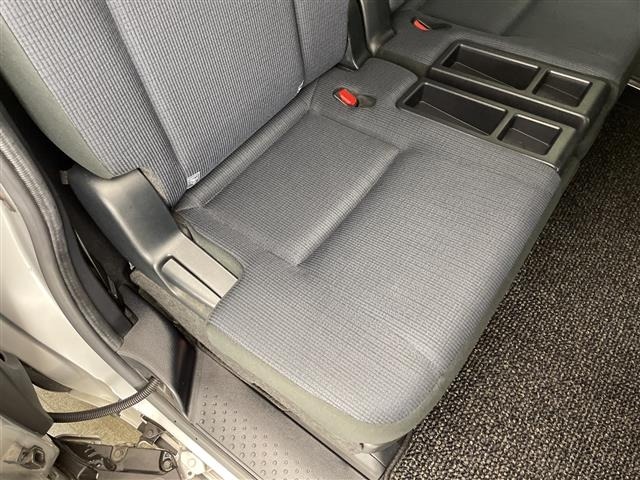 Toyota SIENTA 2017 6974401-6