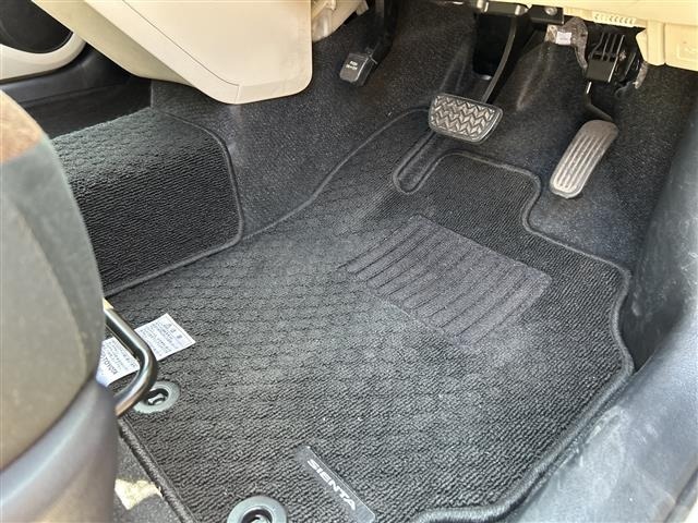 Toyota SIENTA 2016 6974413-4
