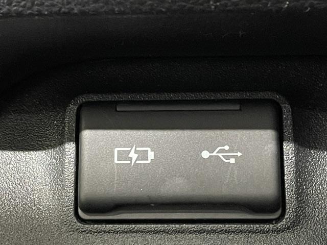 Toyota SIENTA 2023 6974428-8