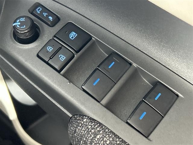 Toyota SIENTA 2024 6974429-17