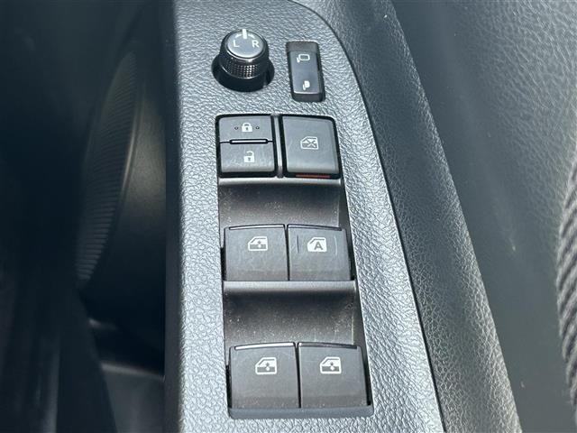 Toyota SIENTA 2018 6974453-5
