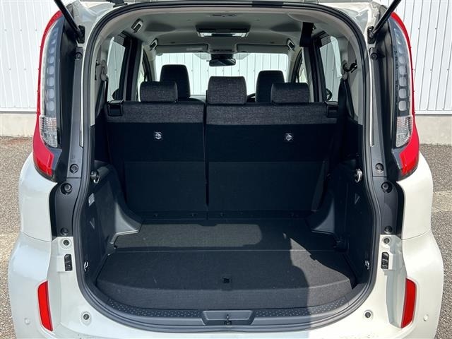 Toyota SIENTA 2023 6974455-10