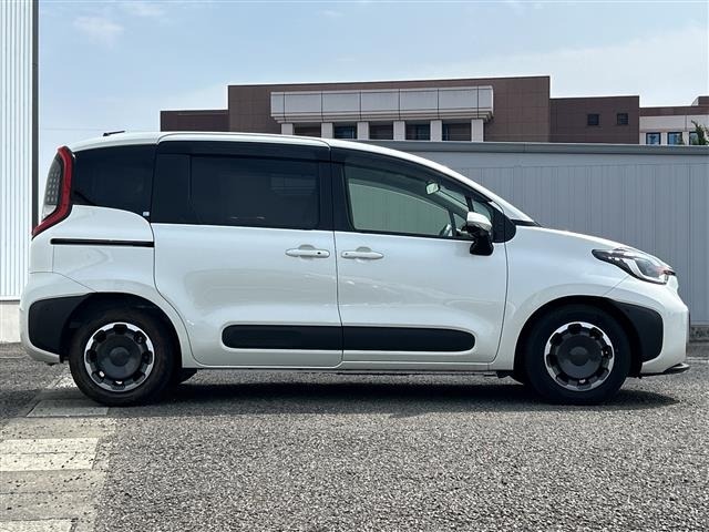 Toyota SIENTA 2023 6974455-22
