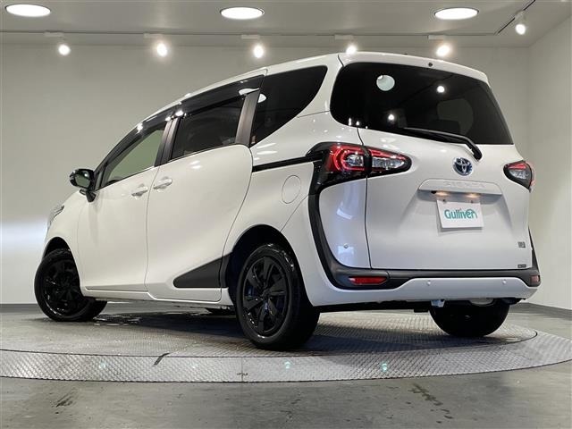 Toyota SIENTA 2022 6974464-13