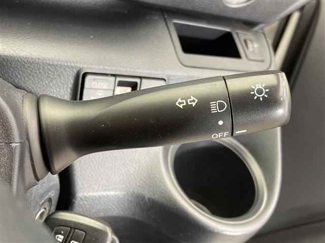 Toyota SIENTA 2019 6974510-3