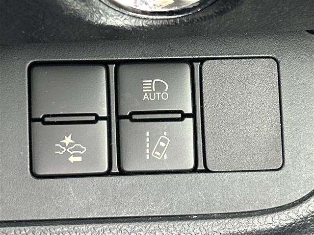 Toyota SIENTA 2018 6974539-3