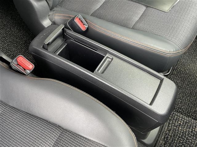 Toyota SIENTA 2017 6974540-9