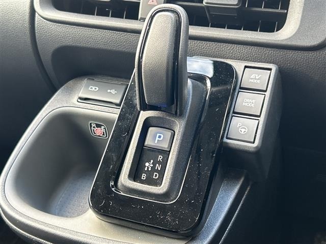 Toyota SIENTA 2024 6974554-18