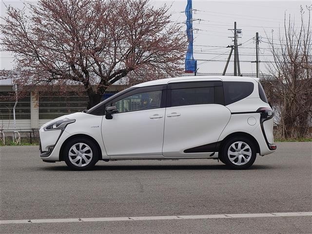 Toyota SIENTA 2017 6974555-12