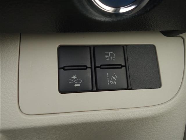 Toyota SIENTA 2017 6974555-18