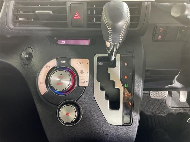 Toyota SIENTA 2022 6974577-1