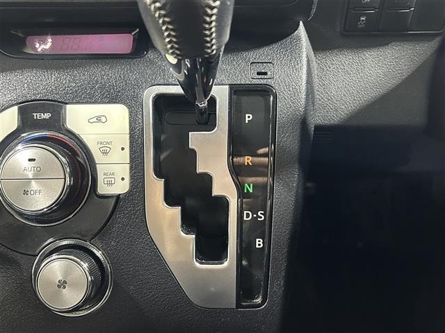 Toyota SIENTA 2015 6974589-6