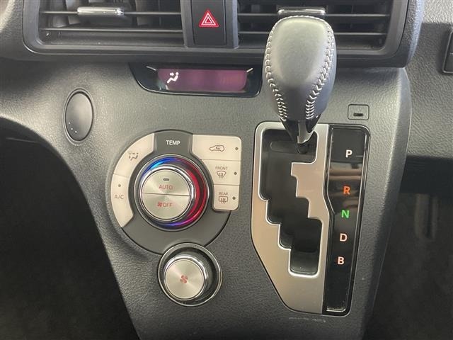 Toyota SIENTA 2022 6974590-2