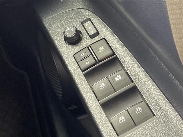 Toyota SIENTA 2022 6974590-4