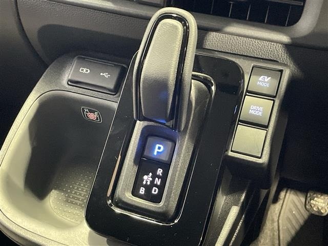 Toyota SIENTA 2023 6974630-6