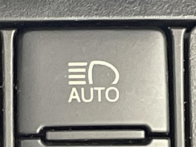 Toyota SIENTA 2018 6974667-3