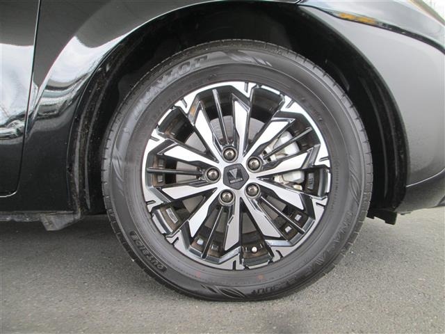 Toyota SIENTA 2025 6974804-16