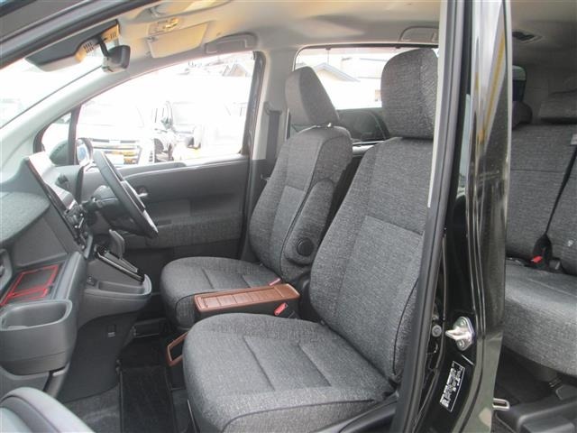 Toyota SIENTA 2025 6974804-6