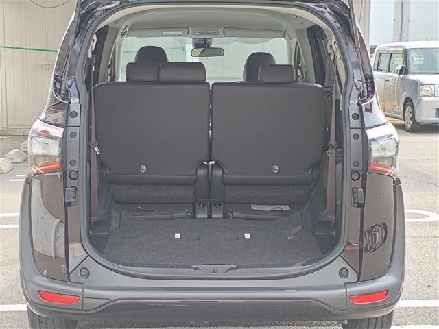 Toyota SIENTA 2018 6974829-12