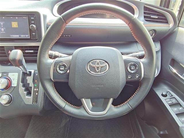Toyota SIENTA 2018 6974829-20