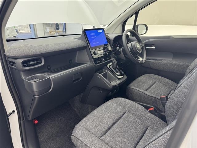 Toyota SIENTA 2026 6975111-4