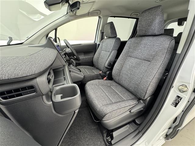 Toyota SIENTA 2026 6975111-6