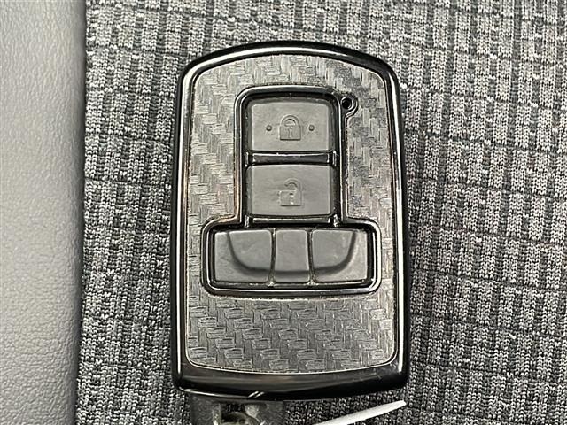 Toyota SIENTA 2018 6975457-12