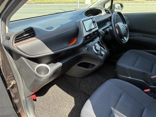 Toyota SIENTA 2015 6975525-22