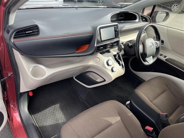 Toyota SIENTA 2015 6975535-11