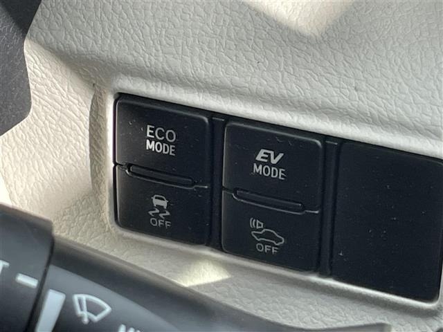 Toyota SIENTA 2015 6975535-18