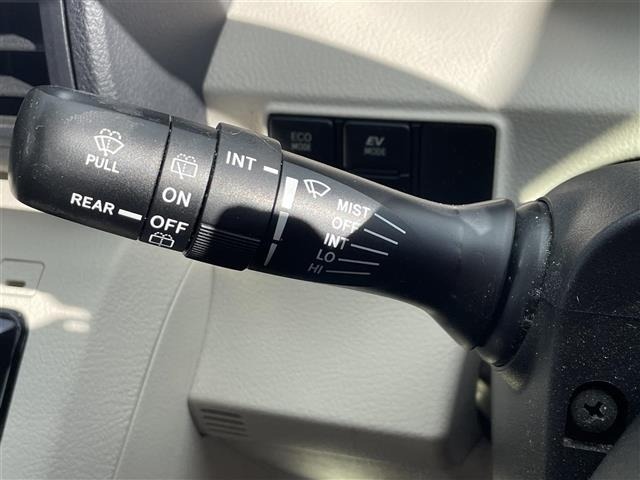 Toyota SIENTA 2015 6975535-3