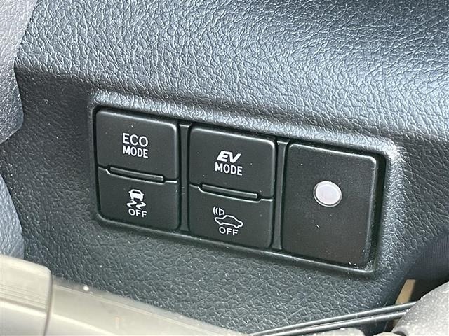 Toyota SIENTA 2018 6975599-12
