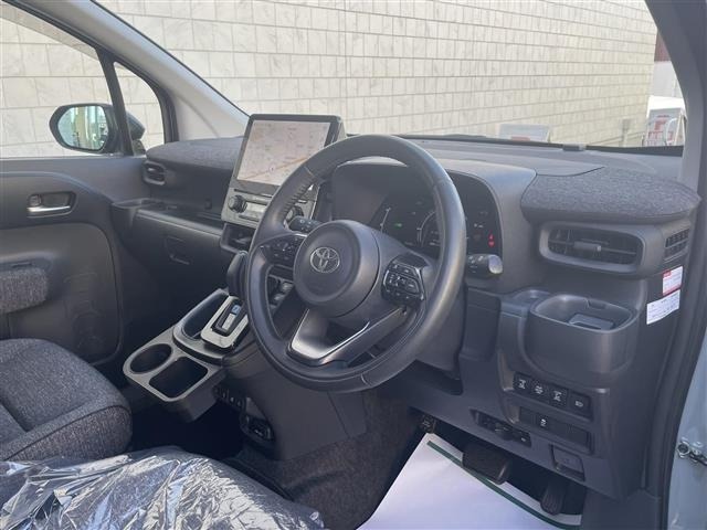 Toyota SIENTA 2025 6975659-5