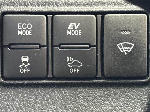 Toyota SIENTA 2017 6975704-1