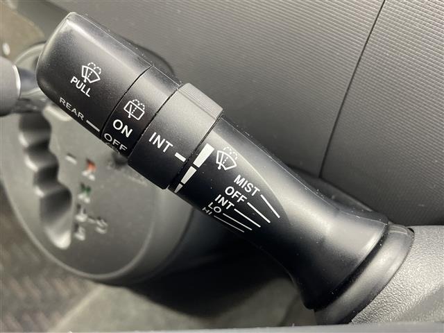 Toyota SIENTA 2011 6975892-10