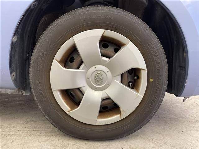 Toyota SIENTA 2011 6975892-6